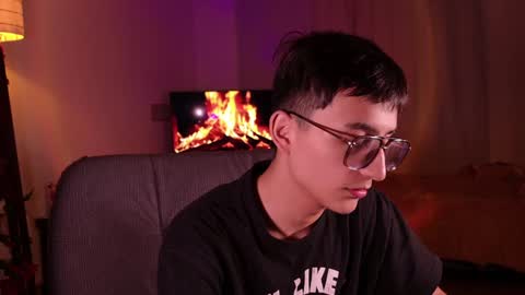 Mr Evans online show from December 27, 12:34 pm