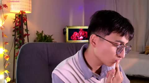 Mr Evans online show from March 10, 2:05 pm