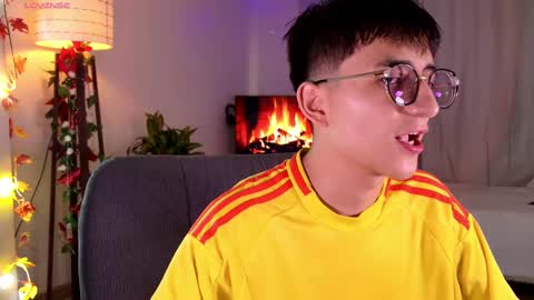 Mr Evans online show from March 5, 2:34 pm