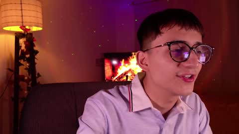 Mr Evans online show from December 16, 2:27 pm