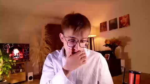 Mr Evans online show from September 12, 4:40 pm