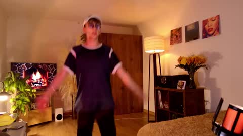 Mr Evans online show from September 13, 4:52 pm