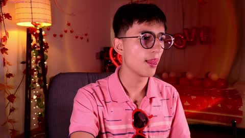 Mr Evans online show from February 5, 1:00 pm