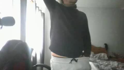 mr_i_ online show from February 26, 10:16 am