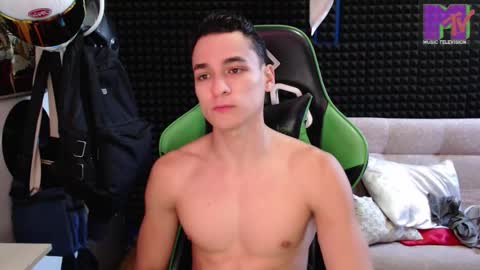 Call me Angel please online show from October 19, 10:35 pm