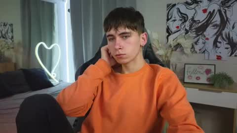 Kris online show from February 28, 2:09 am