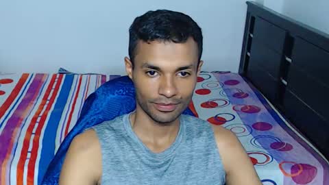 Max online show from May 9, 6:53 pm