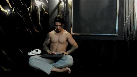 Snapshot of mr_maximo chatting on October 4, 6:07 am mr_maximo online show from October 4, 6:07 am