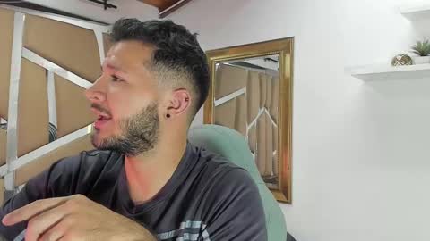 MIKEE online show from February 21, 3:01 am