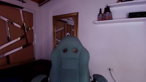 MIKEE online show from October 7, 3:10 am