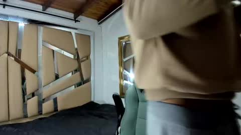 MIKEE online show from February 24, 3:02 am