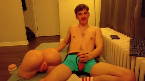 Snapshot of mrbanks69 chatting on March 10, 2:06 am Brandon Banks online show from March 10, 2:06 am