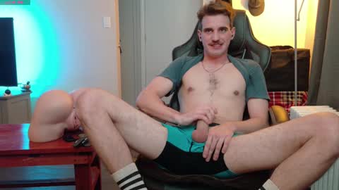 Snapshot of mrbanks69 chatting on October 21, 5:27 pm Brandon Banks online show from October 21, 5:27 pm