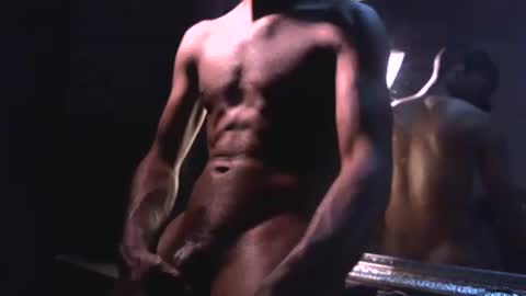 Snapshot of mrbigdiq chatting on December 2, 1:33 pm MrBigDiQ1 online show from December 2, 1:33 pm