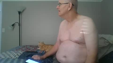 Snapshot of mrbill55 chatting on February 23, 8:09 pm mrbill55 online show from February 23, 8:09 pm