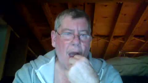 mrblade666 online show from September 23, 1:16 am