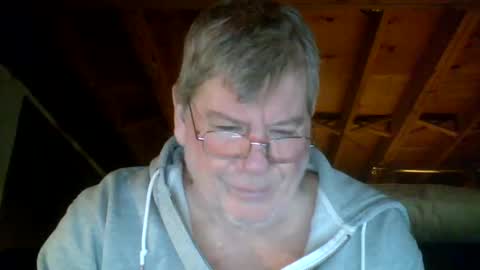 mrblade666 online show from February 5, 12:53 am