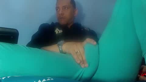 Snapshot of mrchrisdaniel chatting on October 13, 4:24 pm Christtofer online show from October 13, 4:24 pm