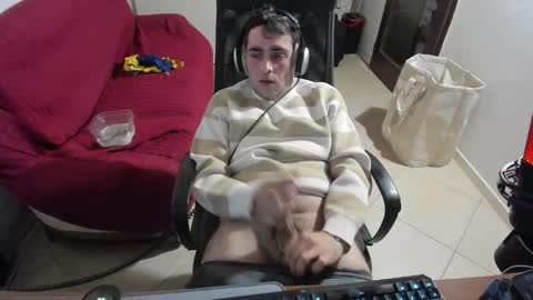 GoodBoy online show from November 22, 4:39 pm