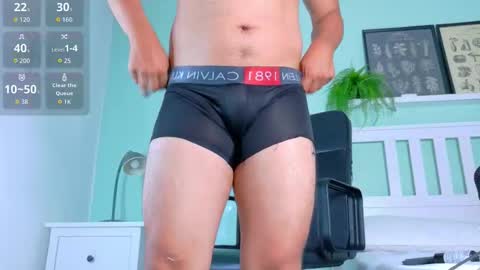 Snapshot of mrfox__ chatting on September 8, 7:46 pm Mr Fox online show from September 8, 7:46 pm