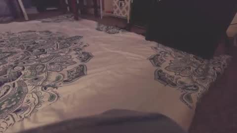 Ian online show from February 15, 7:51 am