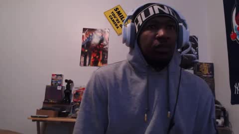 Snapshot of mrsoonicexrated chatting on December 20, 1:47 am mrsoonicexrated online show from December 20, 1:47 am