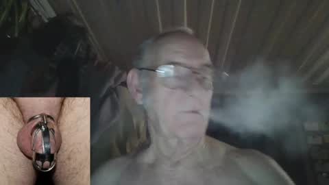 Chuck online show from April 17, 8:06 am