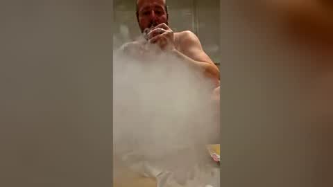 mrwhite55790 online show from August 3, 10:38 pm