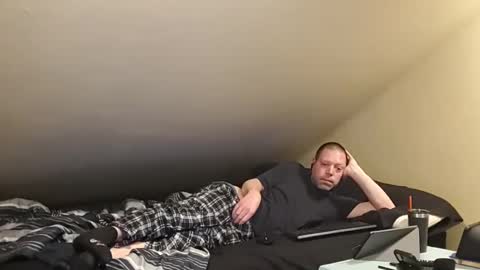 mrxhere online show from March 8, 8:24 pm