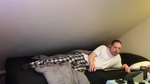 mrxhere online show from February 20, 2:35 pm