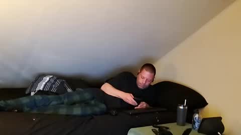 mrxhere online show from December 4, 7:01 pm