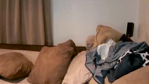 mt visuals online show from December 20, 1:36 am