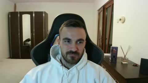 Victor online show from March 26, 7:29 pm