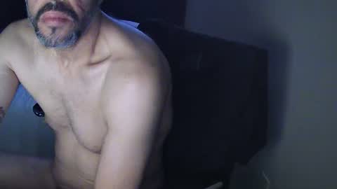 Muffdiver online show from February 1, 7:47 am