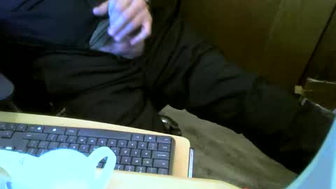 Snapshot of muller520 chatting on October 4, 6:57 pm muller520 online show from October 4, 6:57 pm