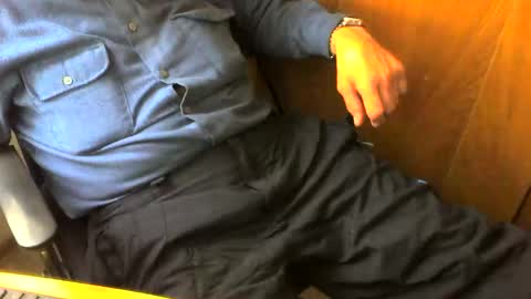 muller520 online show from April 11, 12:41 pm