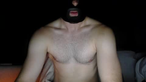 Snapshot of muscleedgernips chatting on September 9, 9:20 am muscleedgernips online show from September 9, 9:20 am