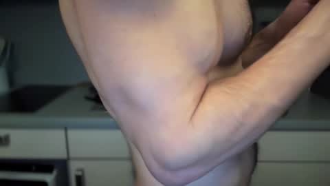 musclehair3 online show from October 29, 9:18 pm