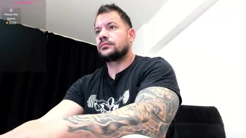 MuscleMonster31 online show from December 5, 9:16 am