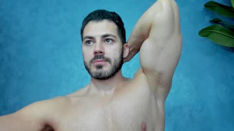 muscularmaster onlyfans online show from January 9, 10:37 pm