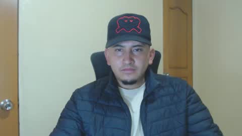 myke_andrade online show from January 2, 3:05 am