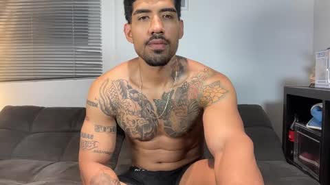 Myke esthetic online show from December 17, 7:59 am