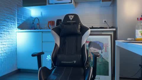 mynameismartin online show from February 2, 2:38 am