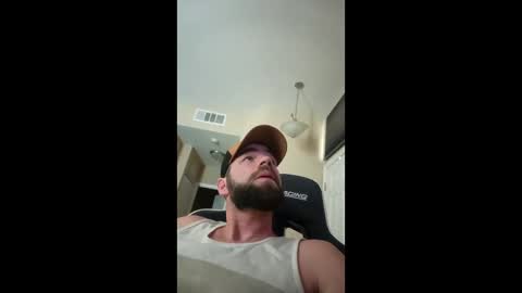 myymann online show from April 10, 10:50 pm