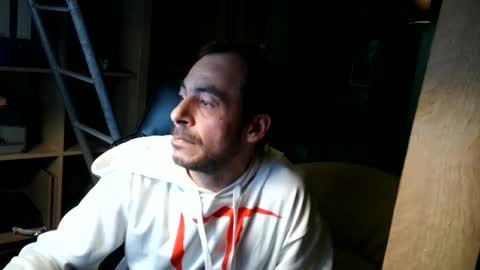 Snapshot of nadine0815 chatting on February 9, 8:56 pm Mario online show from February 9, 8:56 pm