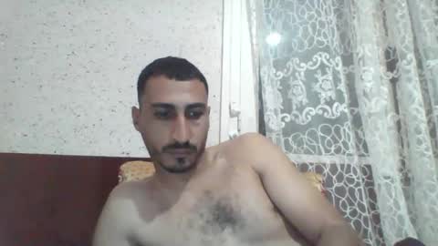 Snapshot of nadirff16 chatting on December 3, 5:34 pm V online show from December 3, 5:34 pm