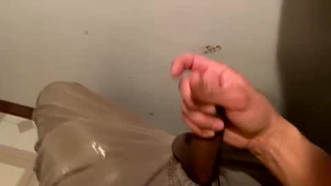 nairda2senoniuq online show from February 18, 1:43 am