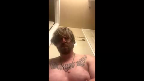 Snapshot of nakedbluesman420 chatting on October 9, 1:38 pm nakedbluesman420 online show from October 9, 1:38 pm