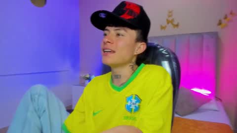 Nascary Fox online show from February 26, 8:10 pm