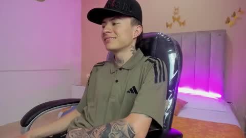 Nascary Fox online show from February 16, 8:07 pm